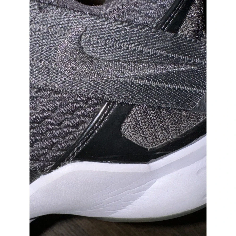 Nike Lebron Soldier 12 SFG Tuxedo Rose Basketball Shoes Youth Boys Sz 6Y A029